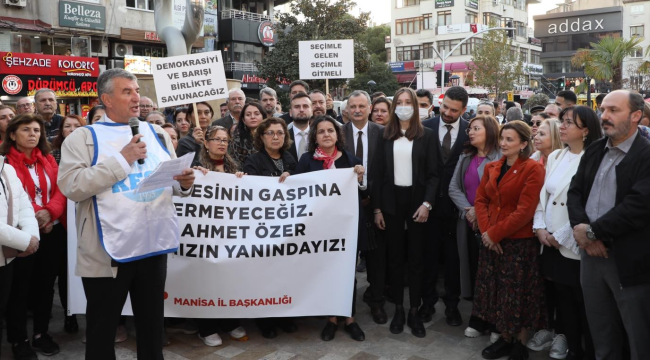  Kayyuma hayır, halkın iradesine evet eylemine CHP'lilerde destek verdi