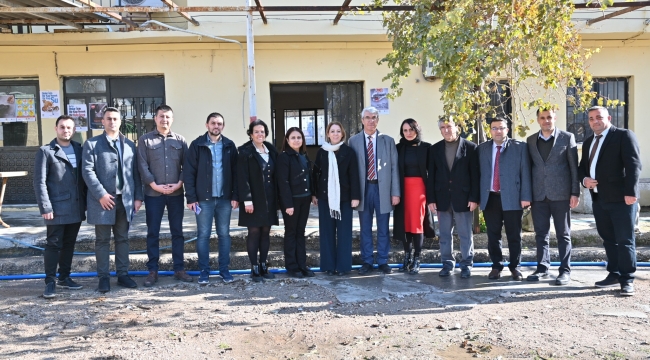 Sokak hayvanları komisyonu Soma ve Kırkağaç bakım evlerini denetledi