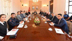 Toplantıda üniversite güvenlik tedbirleri, masaya yatırıldı