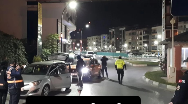 Turgutlu'da huzur opresyonunda aranan 8 kişi yakalandı