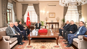 Turgutlu'lu sanayiciler vali Özkan'la bir araya geldi