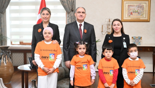 Vali Özkan'a ziyaretçi akını