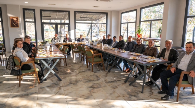 Başkan Aykan muhtarlarla kahvaltı yaptı
