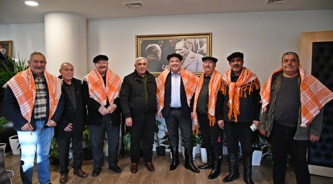 Başkan Dutlulu Saruhanlı ve Akhisar Yörükler derneği yönetimiyle bir araya geldi