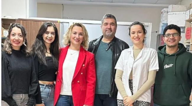 Başkan Mutlu Akhisar'da kamu eczacılarını ziyaret etti 