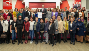 Başkan Zeyrek Avrupa yerel yaşamda kadın-erkek eşitliği şartı'nı imzaladı