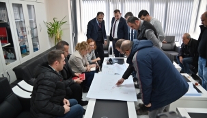 Büyükşehir heyeti Demirci'de incelemelerde bulundu