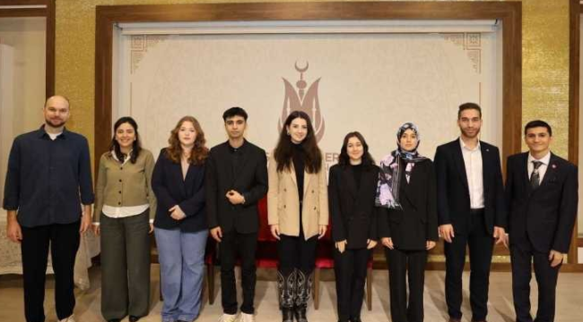 Canberk Kocayiğit Şehzadeler kent konseyi gençlik meclisi başkanı oldu