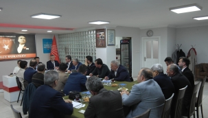 CHP ilçe başkanları Turgutlu'da toplandı