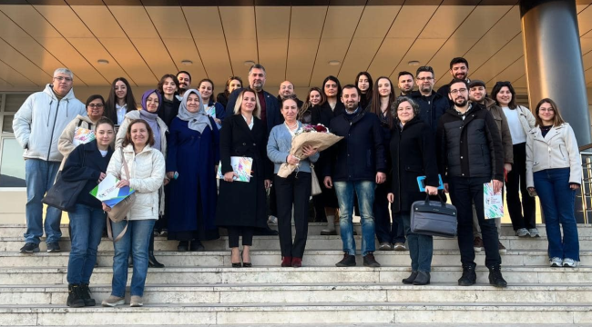 Eczacılara finansal yönetim, bütçe planlama ve tasarruf anlatıldı