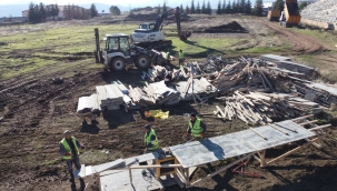 İhalesi yapıldı stadın yapımına başladı