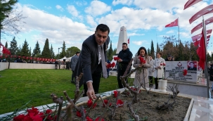 Kubilay'ı,anma törenine başkan Zeyrek ve il başkanı Özalper'de katıldı