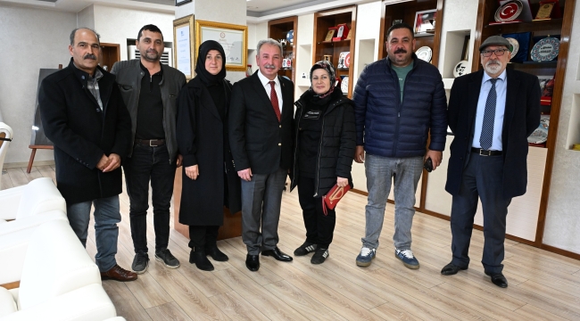 Mahalle muhtarları başkan Nurlu'yu ziyaret etti