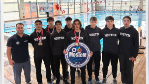 MOSTEM yüzme takımı,30 madalya ile Manisa il şampiyonu olan 