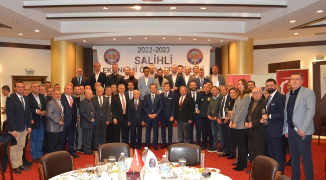 Salihli'de iş dünyasına ödül yağmuru