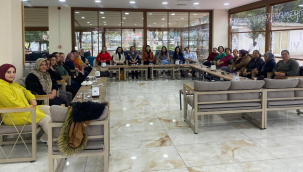 Toplantıda mahalle sorunları ve çözüm önerileri ele alındı