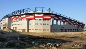 Yapımı 11 yılda tamamlanan Turgutlu stadı nihayet açılıyor