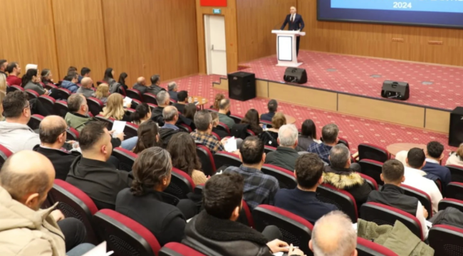 Yem değerlendirme toplantısı yapıldı, Manisa 2.540.521 ton yem üretimiyle Türkiye 2'si