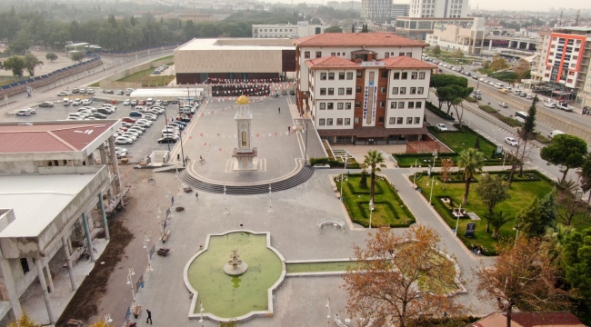 Yunusemre belediyesi,100.yıl meydanına ücretsiz ve sınırsız internet kuruyor