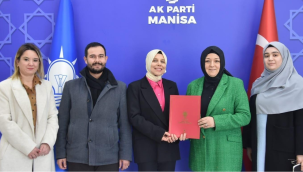 Zeynep Kurt AKP Gölmarmara ilçe kadın kolu başkanı oldu