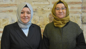 Akhisar'da Pekçetin,Kula'da Yurtbay AKP ilçe kadın kolları başkanı