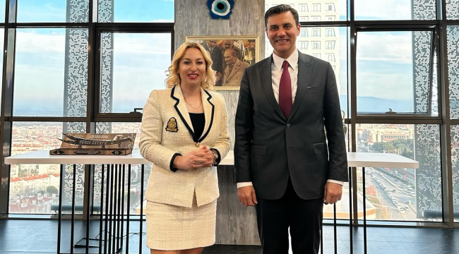 Akhisar lokantacılar odası başkanı Gören başkan Zeyrek'i ziyaret etti