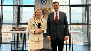 Akhisar lokantacılar odası başkanı Gören başkan Zeyrek'i ziyaret etti