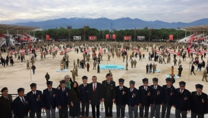 Alaşehir eğitim alay komuntanlığında yemin töreni