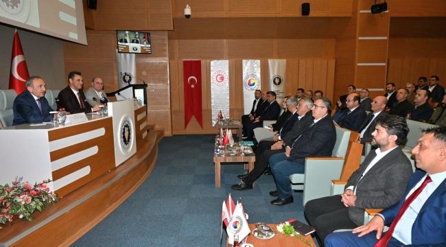 Başkan Zeyrek iş dünyası ile buluştu