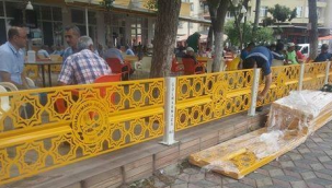 Belediye çamlık çay bahçesini yaniledi