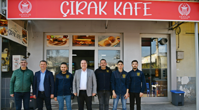 Belediye çırak kafeyi hizmete açtı