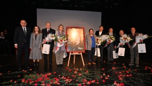 CHP eski genel başkanı Öymen Uğur Mumcu'yu anlattı