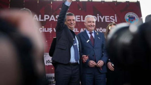 CHP lideri İzmir'de toplu açıliş ve temel atma törenlerinde konuştu