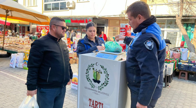 Gölmarmara belediyesi pazarlara tartı kontrol noktası kurdu