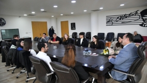 Halkçı liseliler Manisa yönetimi başkan Dutlulu'yu ziyaret etti