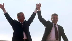 İmamoğlu ifade verdi:Yavaş'la birlikte halk seslendi