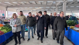 Kaymakam Özdemir,başkan Gündüz kapalı pazar yerini ziyaret etti