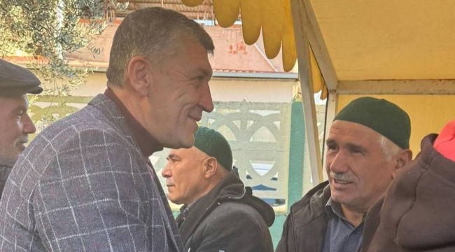 Köprübaşı belediye başkanı Taşlı umreye gidecek vatandaşları uğurladı