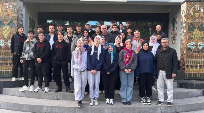 Öğrencilere Turgutlu sanayisi ve tarımı anlatıldı