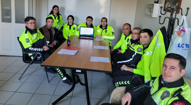 Polis ve jandarmaya hayvan sevkiyatı yol kontrol eğitimi