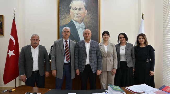 Sokak hayvanları komisyon,toplantısı Gölmarmara'da yapıldı