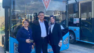 Soma'da bir ilk: özel halk otobüslerine kadın şoför dönemi başladı