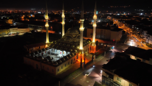 Süleyman şah cami aydınlatma sistemini belediye yenilendi