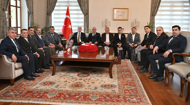 Vali Özkan muhtarlarla mahale sorunlarını ele aldı