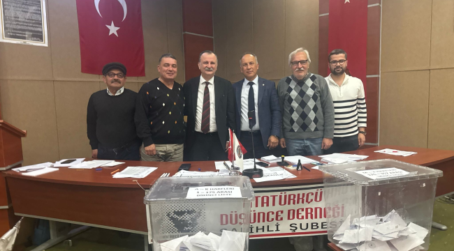 Başkan Balaban ADD Salihli şubesinin olağan kongresine katıldı