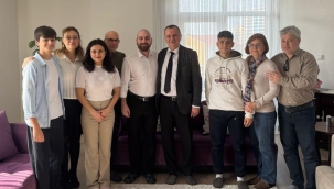 Başkan Balaban ev hapsi cezasına çarptırılan Mertcan Üreten'i ziyaret etti