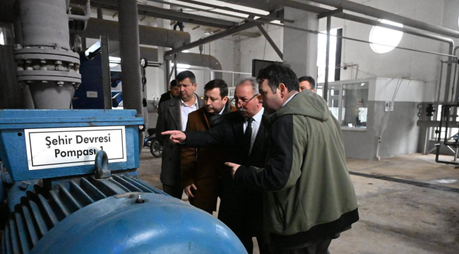 Başkan Nurlu jeotermal ısı merkezinde incelemelerde bulundu.