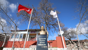Belediyeden muhtarlığa Atatürk büstü