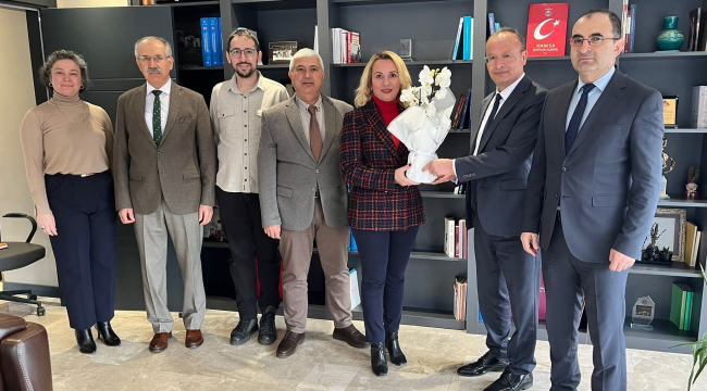 Deftardarlık yönetimi eczacılar odasını ziyaret etti