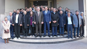 Dervişoğlu Ticaret borsasını ziyaret etti